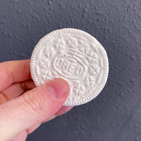 Jacqueline Tse - Porcelain Oreo